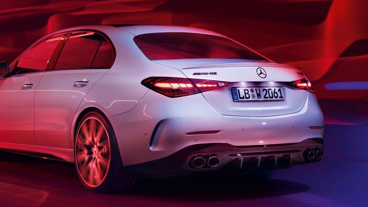 mercedes-benz-amg-c-43-4matic_230820-a-003