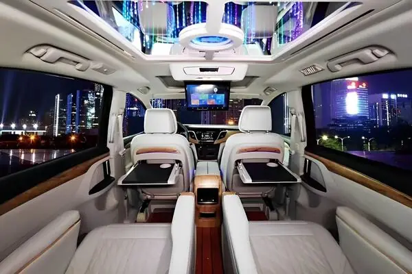 Bàn Làm Việc Trên Xe Ô Tô: Đánh Giá Chi Tiết Và Hướng Dẫn Lắp Đặt