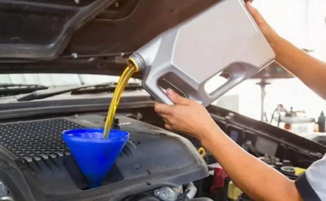 Bảo Dưỡng Xe Ô Tô Honda Đúng Chuẩn: Lịch Trình Chi Tiết Theo Các Mốc Km Bảo Dưỡng Xe Ô Tô Honda Đúng Chuẩn: Lịch Trình Chi Tiết Theo Các Mốc Km