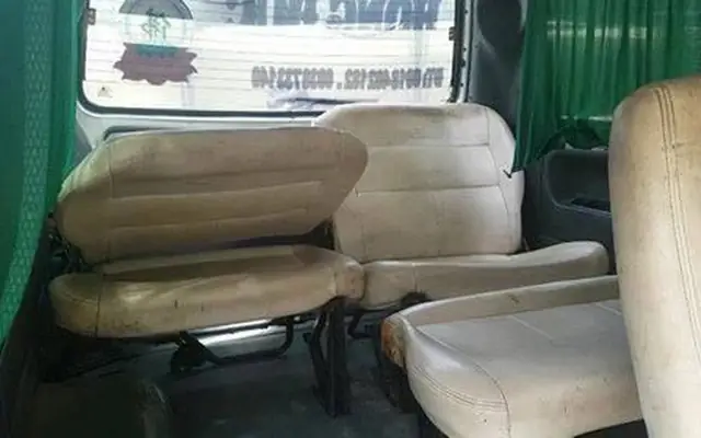 Hệ Thống Cửa Ô Tô: Kiến Thức & Hướng Dẫn Bảo Trì Toàn Diện