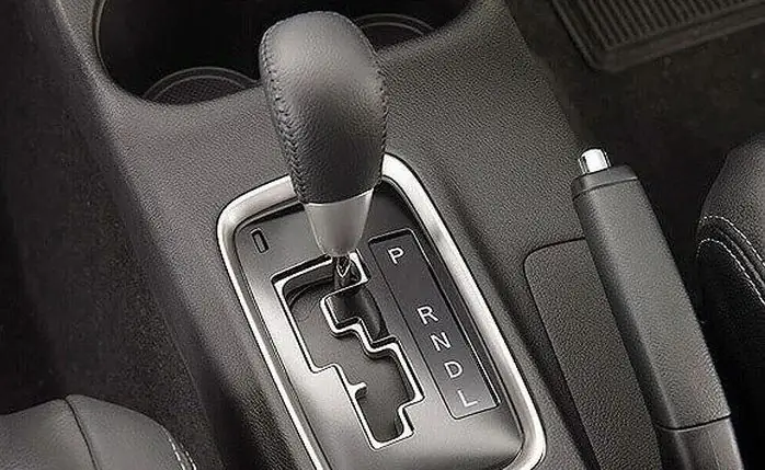 Các Số Trên Xe Ô Tô Là Gì? Hướng Dẫn Đọc & Ý Nghĩa Chi Tiết