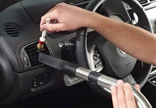 Hướng Dẫn Chi Tiết Cách Vệ Sinh Máy Lạnh Xe Ô Tô Tại Nhà