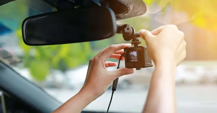 Camera Giám Sát Hành Trình Xe Ô Tô: Tổng Hợp Đánh Giá & Hướng Dẫn Lựa Chọn Camera Giám Sát Hành Trình Xe Ô Tô: Tổng Hợp Đánh Giá & Hướng Dẫn Lựa Chọn