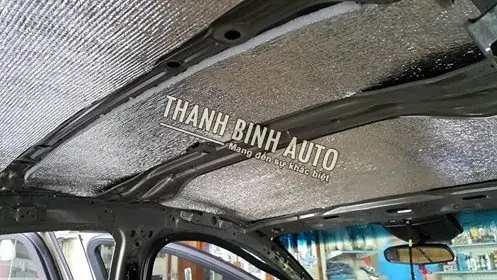 Chống Nóng Trần Xe Ô Tô: Hướng Dẫn Chi Tiết Và Lưu Ý Quan Trọng Chống Nóng Trần Xe Ô Tô: Hướng Dẫn Chi Tiết Và Lưu Ý Quan Trọng