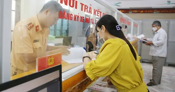 Chuyển Quyền Sở Hữu Xe Ô Tô Qua Nhiều Chủ: Hướng Dẫn Thủ Tục Chi Tiết