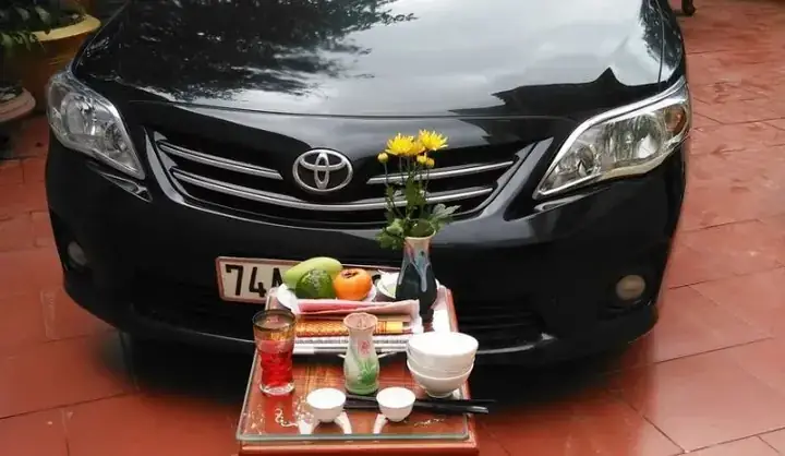 Cúng Xe Ô Tô Vào Ngày Nào Tốt? 5 Thời Điểm Vàng & Lời Khuyên Từ Chuyên Gia