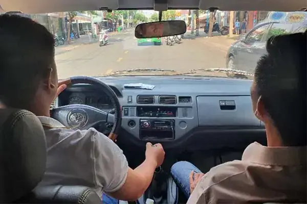 Học Lái Xe Ô Tô Theo Giờ Tại Tp.hcm: Hướng Dẫn Toàn Diện Từ Chuyên Gia Học Lái Xe Ô Tô Theo Giờ Tại Tp.hcm: Hướng Dẫn Toàn Diện Từ Chuyên Gia