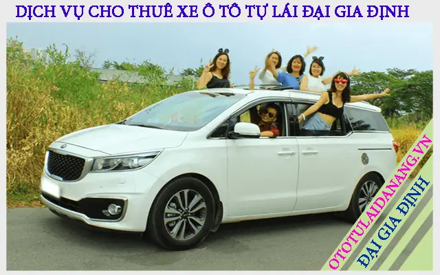 Giá Thuê Xe Ô Tô 5 Chỗ: Bảng Giá Chi Tiết Và Mẹo Chọn Xe
