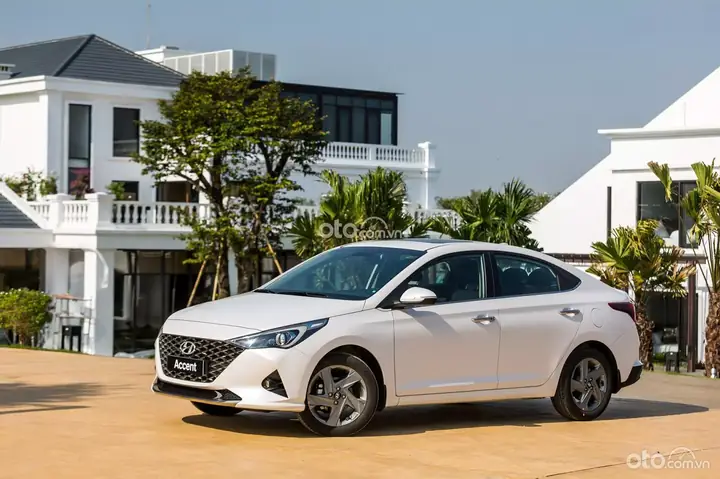 Giá Xe Hyundai Accent 2026: So Sánh Chi Tiết 4 Phiên Bản Và Lựa Chọn Tốt Nhất Giá Xe Hyundai Accent 2026: So Sánh Chi Tiết 4 Phiên Bản Và Lựa Chọn Tốt Nhất