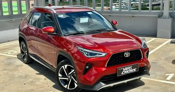 Giá Xe Ô Tô Tháng 10: Các Mẫu Xe Giảm Giá Đáng Chú Ý