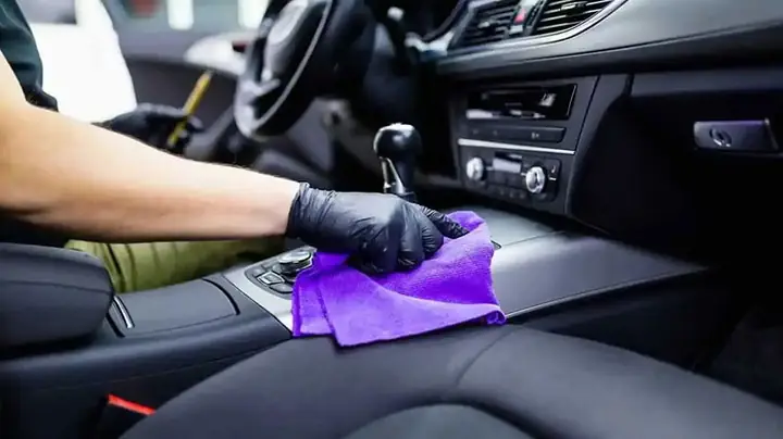 Khử Mùi Xe Ô Tô: 7 Cách Hiệu Quả Bạn Cần Biết