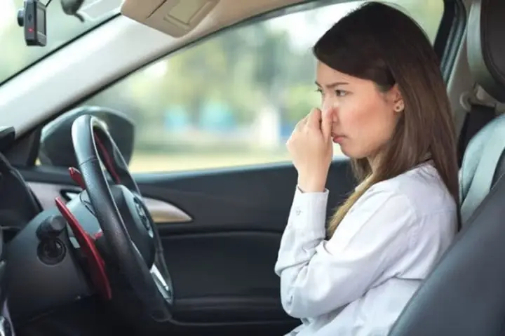 Khử Mùi Xe Ô Tô Mới: Hướng Dẫn Chi Tiết Từ Chuyên Gia Khử Mùi Xe Ô Tô Mới: Hướng Dẫn Chi Tiết Từ Chuyên Gia