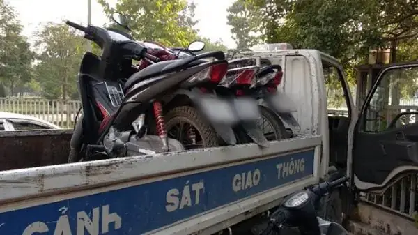 Lỗi Nào Thì Bị Giữ Xe Ô Tô? Danh Sách 8 Trường Hợp Nghiêm Trọng Lỗi Nào Thì Bị Giữ Xe Ô Tô? Danh Sách 8 Trường Hợp Nghiêm Trọng