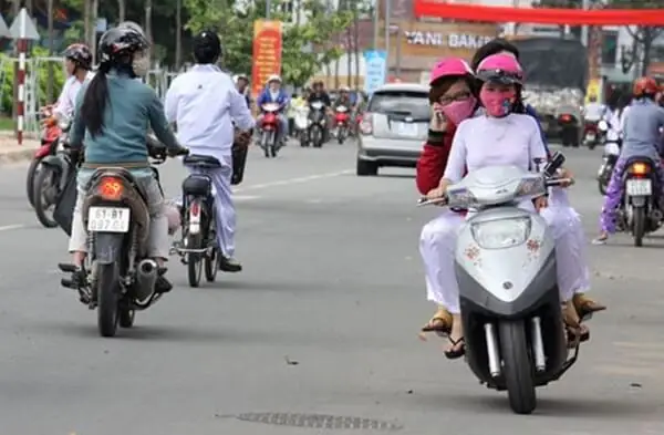Lỗi Xe Ô Tô Đi Ngược Chiều Phạt Bao Nhiêu? Chi Tiết Mới Nhất Lỗi Xe Ô Tô Đi Ngược Chiều Phạt Bao Nhiêu? Chi Tiết Mới Nhất