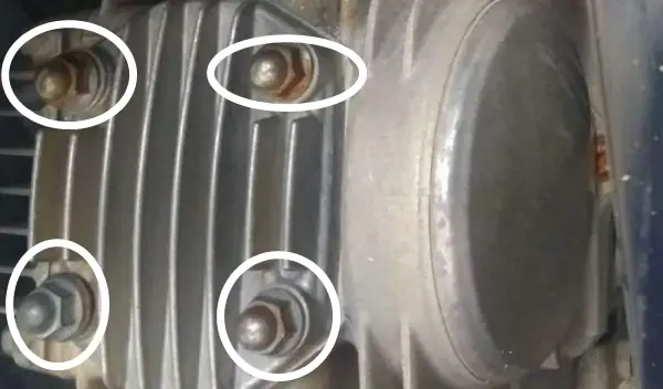Nhận Biết Xe Ô Tô Bị Hỏng Máy Qua 15 Dấu Hiệu Cảnh Báo Nhận Biết Xe Ô Tô Bị Hỏng Máy Qua 15 Dấu Hiệu Cảnh Báo