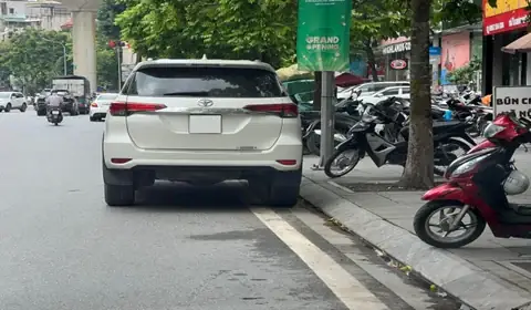 Quy Định Đỗ Xe Ô Tô Chính Xác 2026: Điều Cần Biết Để Tránh Phạt Quy Định Đỗ Xe Ô Tô Chính Xác 2026: Điều Cần Biết Để Tránh Phạt