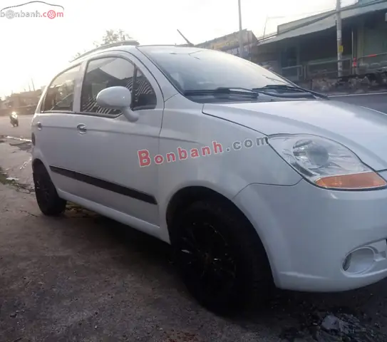 Hướng Dẫn Mua Xe Ô Tô Cũ Dưới 200 Triệu: Kiến Thức Cần Biết Hướng Dẫn Mua Xe Ô Tô Cũ Dưới 200 Triệu: Kiến Thức Cần Biết