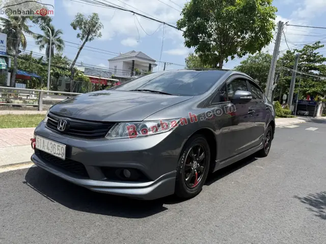 Hướng Dẫn Mua Xe Ô Tô Cũ Tại Tiền Giang: 7 Bước Vàng Để Lựa Chọn Xe An Toàn Hướng Dẫn Mua Xe Ô Tô Cũ Tại Tiền Giang: 7 Bước Vàng Để Lựa Chọn Xe An Toàn