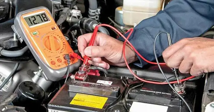 Xe Ô Tô Đề Không Nổ: Nguyên Nhân & Cách Khắc Phục Từ Chuyên Gia Xe Ô Tô Đề Không Nổ: Nguyên Nhân & Cách Khắc Phục Từ Chuyên Gia