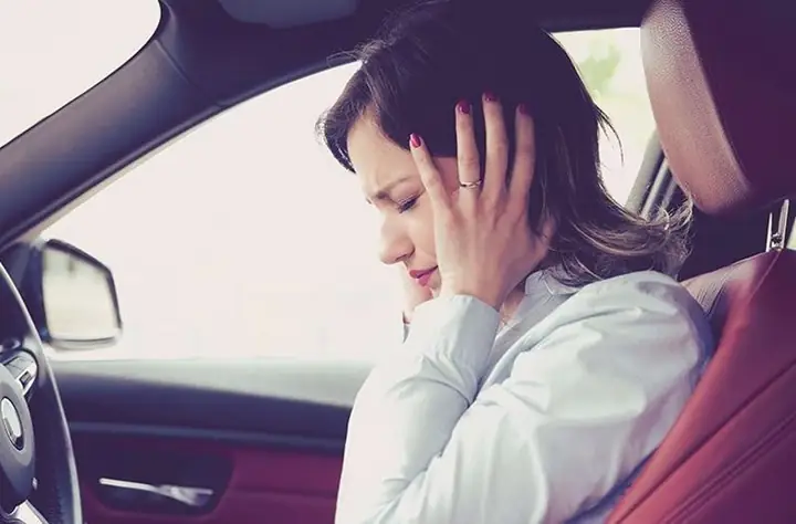 Xe Ô Tô Đi Bị Ồn: Nguyên Nhân Và Cách Khắc Phục Chi Tiết Xe Ô Tô Đi Bị Ồn: Nguyên Nhân Và Cách Khắc Phục Chi Tiết