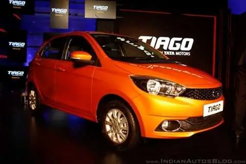 Đánh Giá Chi Tiết Tata Tiago: Xe Hơi Giá Rẻ Từ Ấn Độ Có Đáng Mua? Đánh Giá Chi Tiết Tata Tiago: Xe Hơi Giá Rẻ Từ Ấn Độ Có Đáng Mua?
