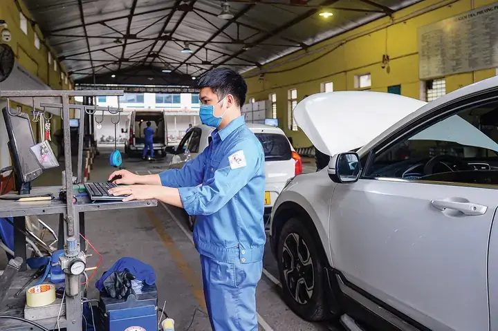 Hướng Dẫn Toàn Diện: Cách Xin Cấp Lại Giấy Đăng Kiểm Xe Ô Tô