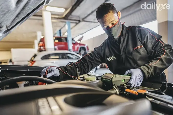 Bảo Dưỡng Xe Ô Tô Mới: 6 Bước Vàng Cho Tài Xế Lần Đầu Bảo Dưỡng Xe Ô Tô Mới: 6 Bước Vàng Cho Tài Xế Lần Đầu