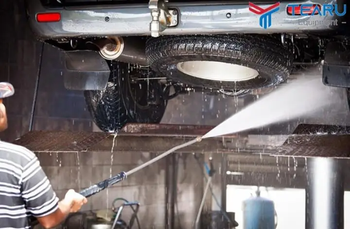 Hướng Dẫn Chi Tiết Cách Sơn Phủ Gầm Xe Ô Tô Từ A Đến Z