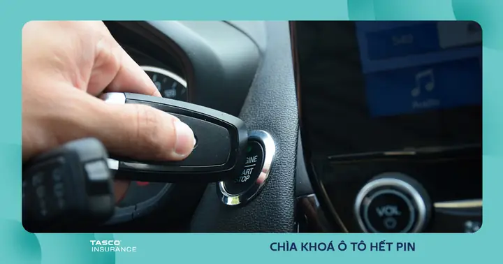 Chìa Khóa Xe Ô Tô Hết Pin: Nguyên Nhân & Cách Xử Lý Khẩn Cấp Chìa Khóa Xe Ô Tô Hết Pin: Nguyên Nhân & Cách Xử Lý Khẩn Cấp