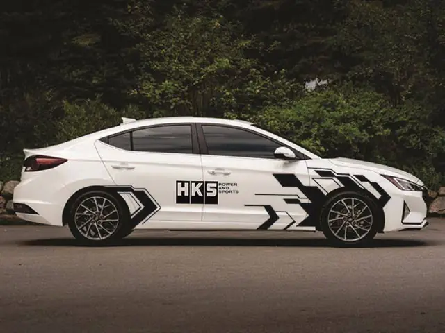 Có Nên Dán Decal Xe Ô Tô Không? Phân Tích Ưu Nhược Điểm Chi Tiết Có Nên Dán Decal Xe Ô Tô Không? Phân Tích Ưu Nhược Điểm Chi Tiết