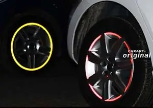 Hướng Dẫn Dán Phản Quang Xe Ô Tô Đúng Chuẩn: Bảo Vệ An Toàn & Tinh Tế Thể Thao