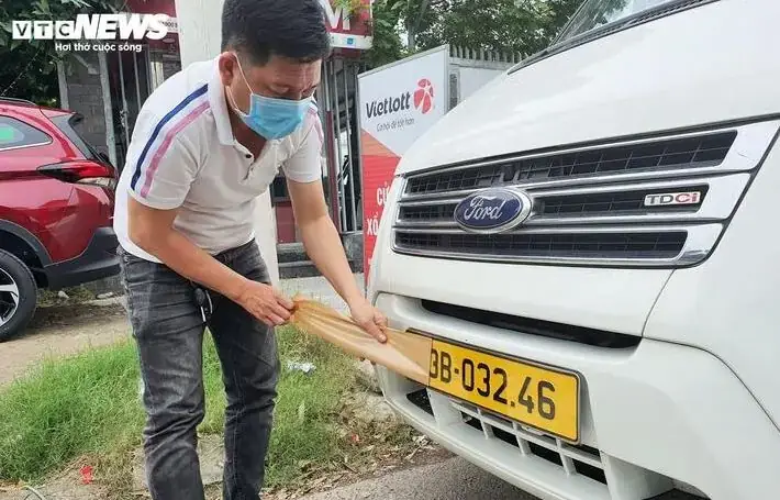 Đăng Ký Xe Ô Tô Chậm Có Bị Phạt Không? Quy Định & Mức Xử Phạt