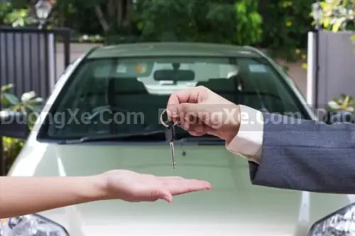 Đóng Thuế Khi Bán Xe Ô Tô: Quy Định, Mức Thuế Và Thủ Tục Chi Tiết