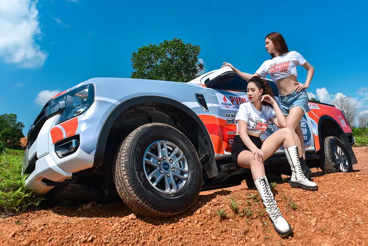Đua Xe Ô Tô Địa Hình Đua Xe Ô Tô Địa Hình