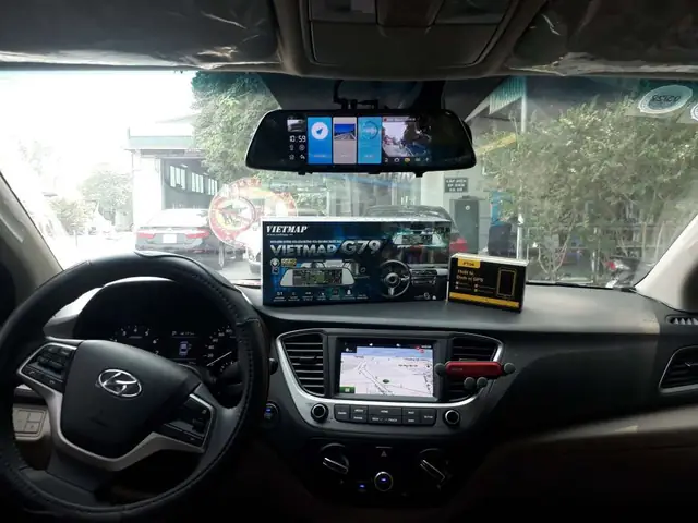 Tại Sao Nên Gắn Camera Hành Trình Cho Xe Ô Tô: Lợi Ích & Hướng Dẫn Chi Tiết Tại Sao Nên Gắn Camera Hành Trình Cho Xe Ô Tô: Lợi Ích & Hướng Dẫn Chi Tiết