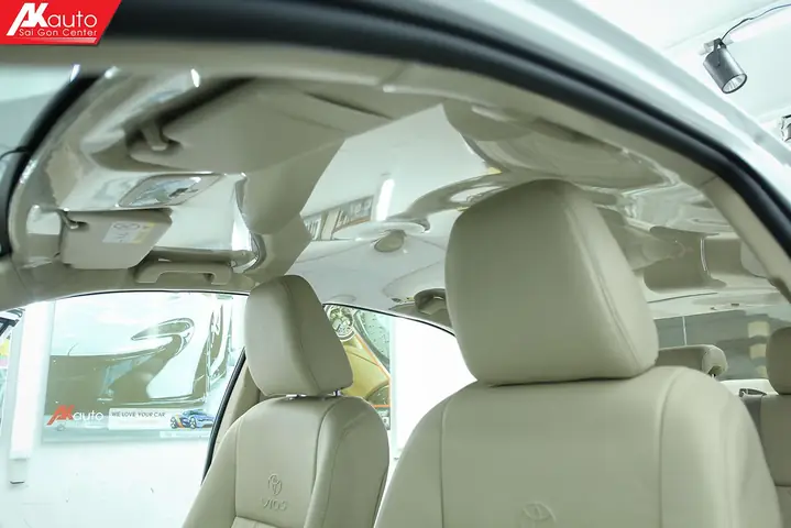 Bọc Trần Xe Ô Tô: Đánh Giá Chi Tiết Về Vật Liệu, Chi Phí & Kinh Nghiệm Thực Tế Bọc Trần Xe Ô Tô: Đánh Giá Chi Tiết Về Vật Liệu, Chi Phí & Kinh Nghiệm Thực Tế