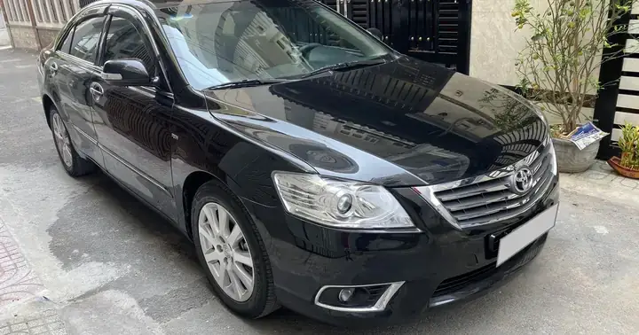Giá Xe Ô Tô Camry 3.5: Đánh Giá Toàn Diện Và Báo Giá Cập Nhật 2026 Giá Xe Ô Tô Camry 3.5: Đánh Giá Toàn Diện Và Báo Giá Cập Nhật 2026