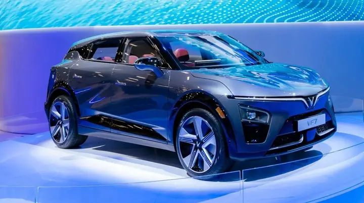 Xe Ô Tô Điện Vinfast V7: Tổng Quan Chi Tiết Và Đánh Giá Thực Tế Xe Ô Tô Điện Vinfast V7: Tổng Quan Chi Tiết Và Đánh Giá Thực Tế