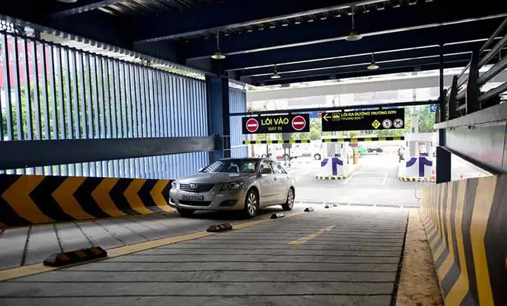 Bảng Giá Giữ Xe Ô Tô Qua Đêm Tại Sân Bay Tân Sơn Nhất: Hướng Dẫn Chi Tiết Cho Hành Khách Bảng Giá Giữ Xe Ô Tô Qua Đêm Tại Sân Bay Tân Sơn Nhất: Hướng Dẫn Chi Tiết Cho Hành Khách