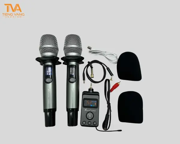 Hướng Dẫn Chi Tiết Cách Hát Karaoke Trên Xe Ô Tô An Toàn & Hiệu Quả