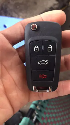 Hệ Thống Khóa Cửa Xe Ô Tô: Cấu Tạo Và Nguyên Lý Hoạt Động Hệ Thống Khóa Cửa Xe Ô Tô: Cấu Tạo Và Nguyên Lý Hoạt Động