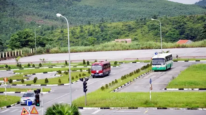Thời Gian Học Bằng Lái Xe Ô Tô 4 Chỗ Bao Lâu: Lộ Trình Chi Tiết Từ A Đến Z Thời Gian Học Bằng Lái Xe Ô Tô 4 Chỗ Bao Lâu: Lộ Trình Chi Tiết Từ A Đến Z