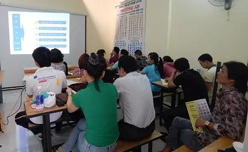 Học Lý Thuyết Lái Xe Ô Tô Hạng C Học Lý Thuyết Lái Xe Ô Tô Hạng C