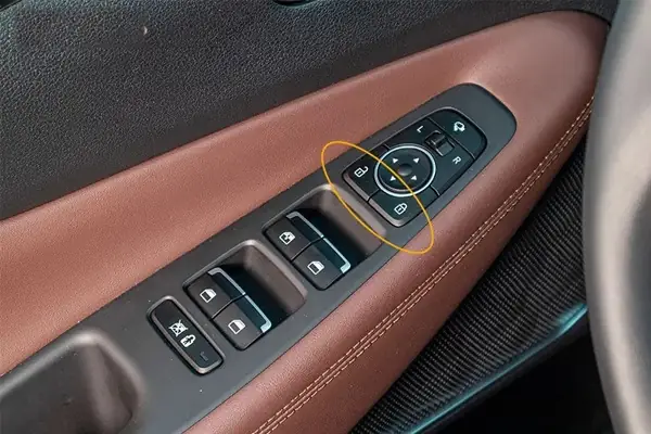 Hướng Dẫn Chi Tiết Các Nút Chức Năng Trên Xe Ô Tô Hướng Dẫn Chi Tiết Các Nút Chức Năng Trên Xe Ô Tô