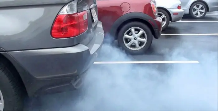 Khói Xe Ô Tô Có Mùi Khét: Phân Tích Nguyên Nhân Và Cách Xử Lý Toàn Diện