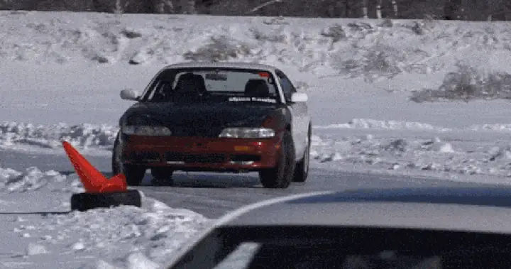 Kỹ Thuật Drift Xe Ô Tô: Hướng Dẫn Toàn Tập Từ A Đến Z Kỹ Thuật Drift Xe Ô Tô: Hướng Dẫn Toàn Tập Từ A Đến Z
