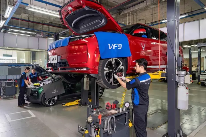 Kỹ Thuật Viên Xe Ô Tô Kỹ Thuật Viên Xe Ô Tô