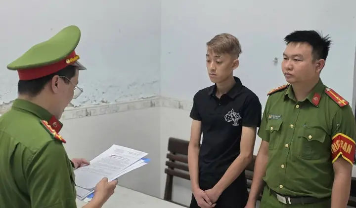 Làm Đồng Xe Ô Tô Đà Nẵng