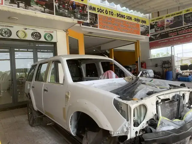 Làm Đồng Xe Ô Tô Hóc Môn Làm Đồng Xe Ô Tô Hóc Môn