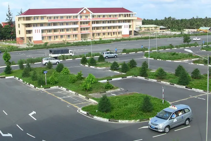 Làm Lái Bằng Lái Xe Ô Tô Ở Đà Nẵng